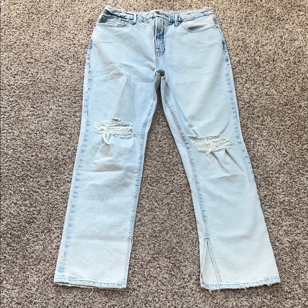 Good American Distressed Straight Leg Light Wash Jeans Size 14/32